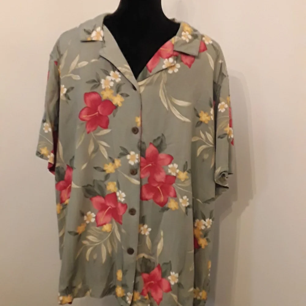 Caribbean Joe Woman Hawaiian shirt 3X - Picture 1 of 5